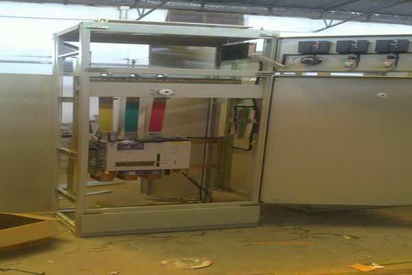 白茅湖农场控制箱-控制箱上电前的检查工作